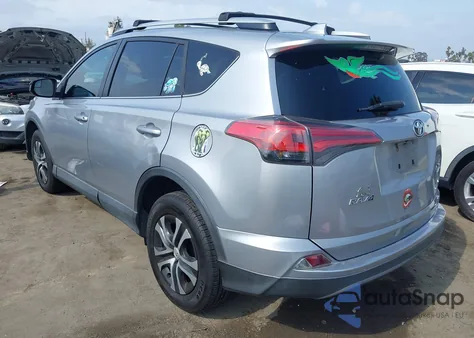 2016 Toyota Rav4 Le z USA, uszkodzony, nr VIN 2T3ZFREV7GW278530